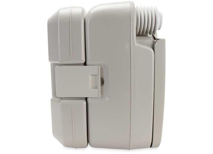 Camco Portable Toilet – 2.6 Gallon Capacity